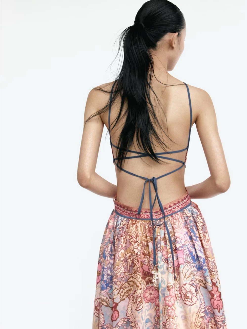 H&M NWT LIGHT ORANGE PAISLEY CUTOUT HALTERNECK DRESS - Picture 10 of 12